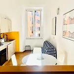 P42 Holiday Home