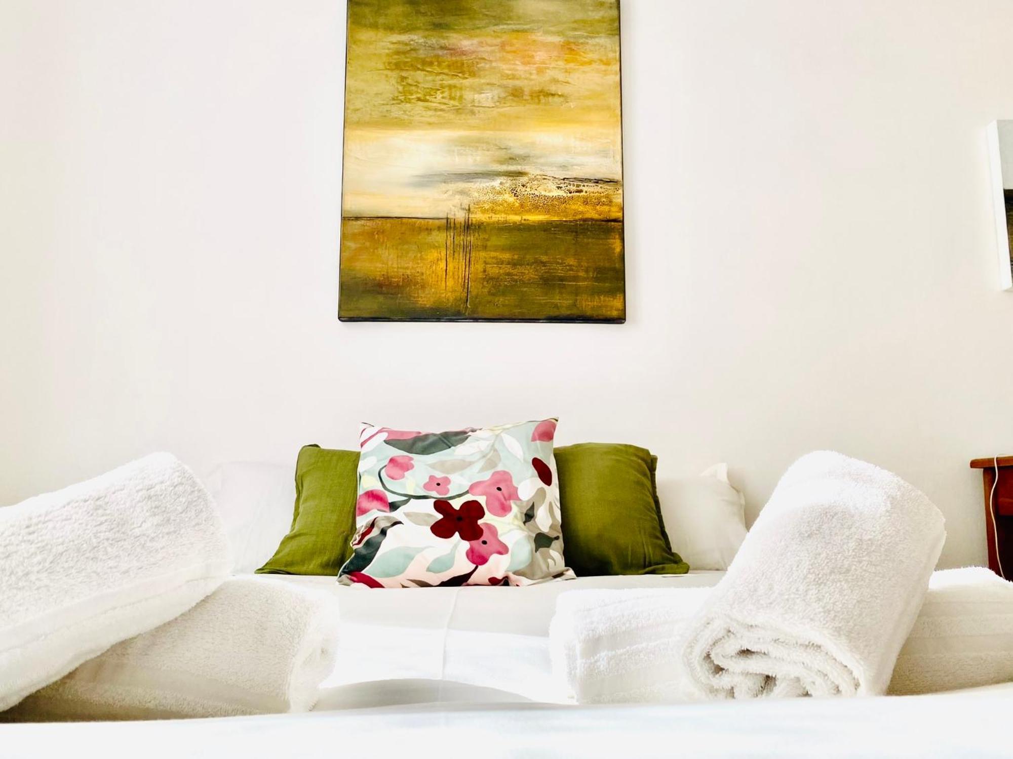 Apartment P42 *